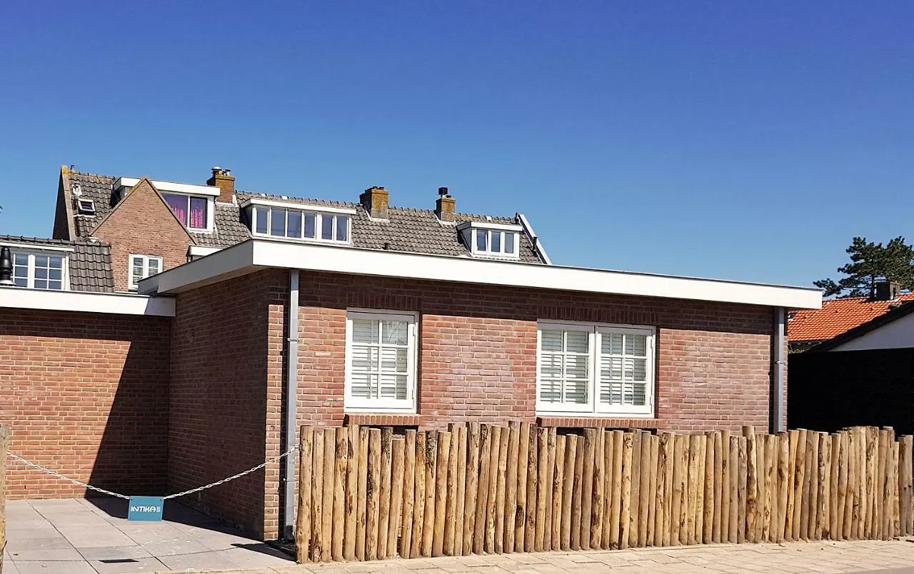 Intika Beach House Zandvoort 0*,  Ολλανδία
