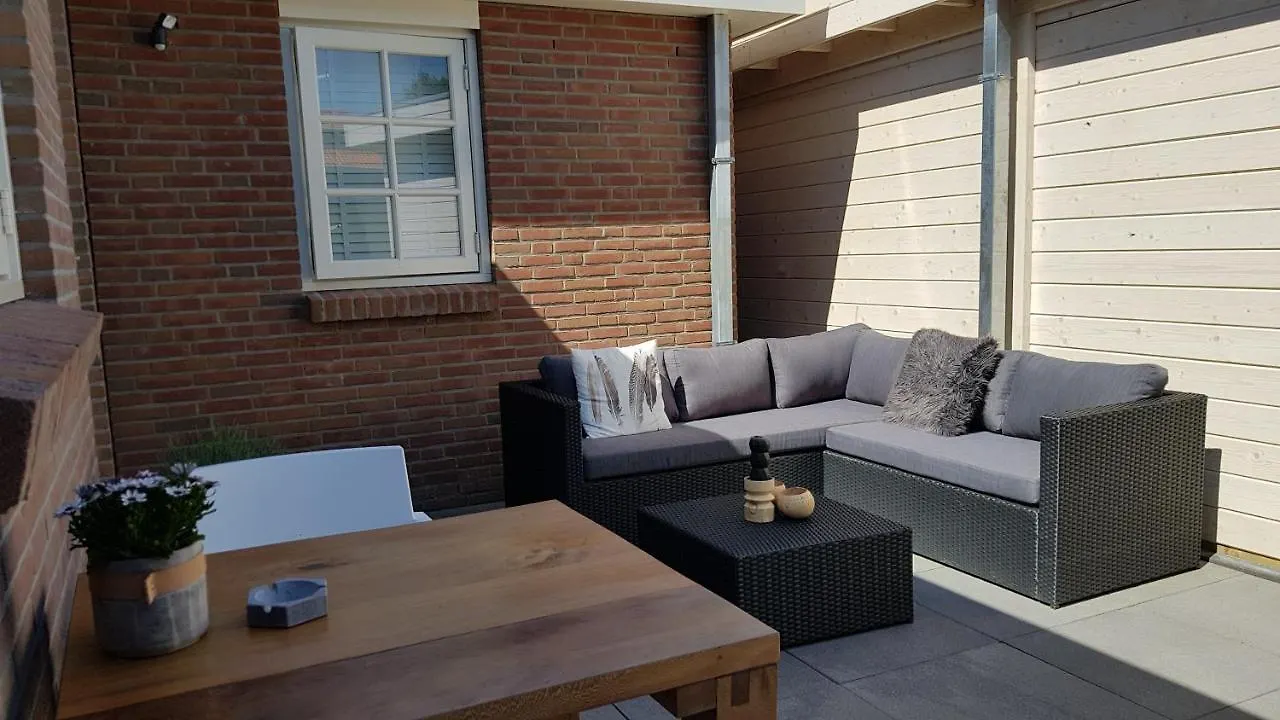 Intika Beach House Zandvoort 0*,  Ολλανδία
